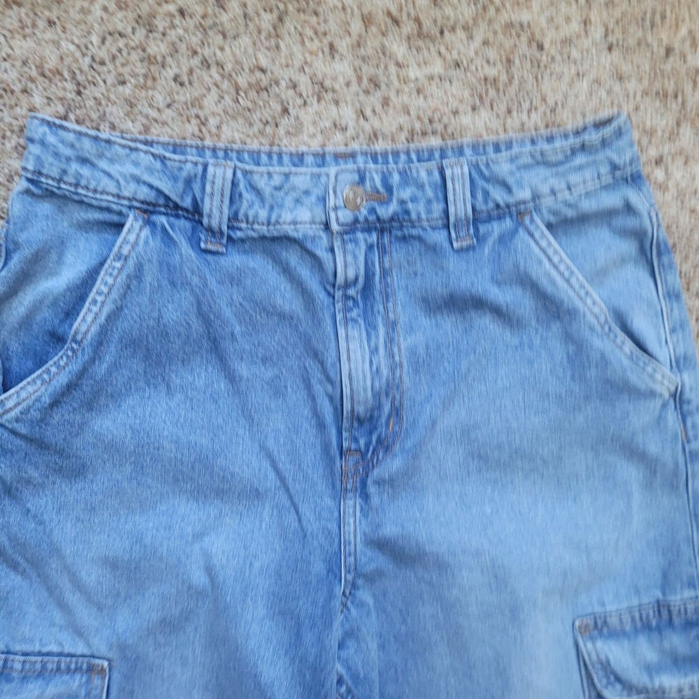 H&M Divided Women Light Wash Wide Leg Cargo Carpenter Jeans 8 - Picture 5 of 10